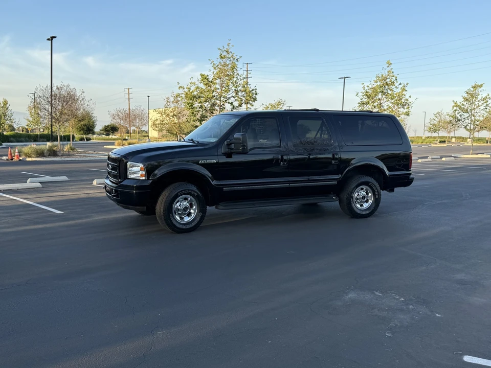 2005 Ford Excursion - Image 14 of 31
