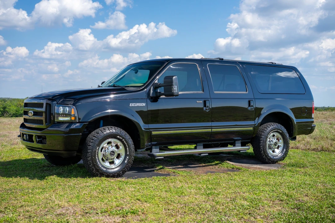 2005 Ford Excursion - Image 3 of 21