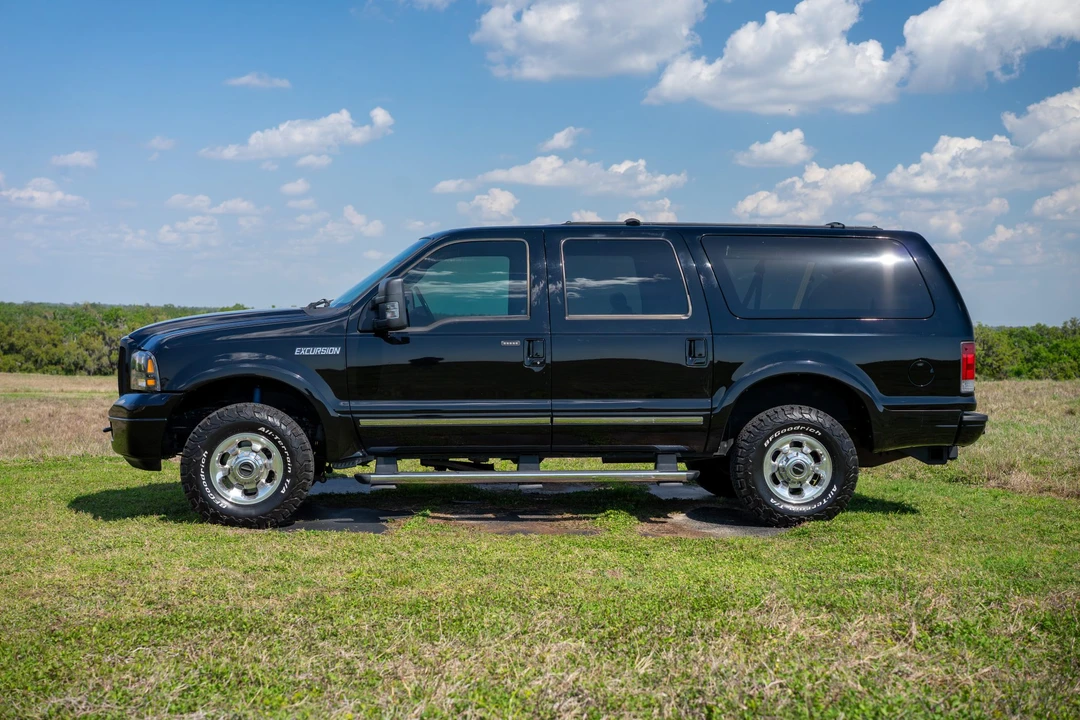 2005 Ford Excursion - Image 4 of 21