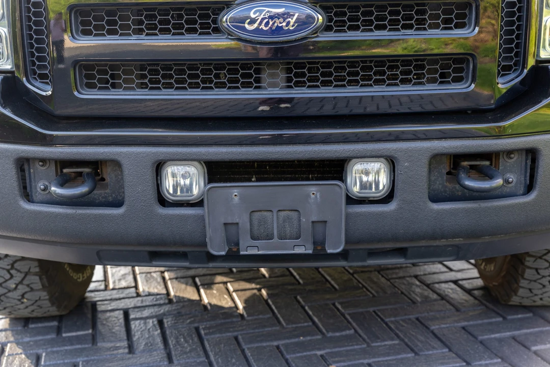 2005 Ford Excursion - Image 26 of 31