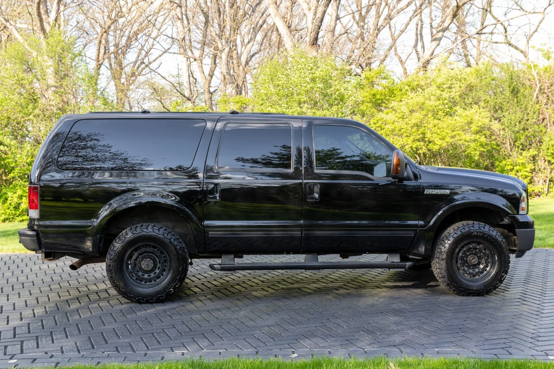 2005 Ford Excursion - Image 4 of 31