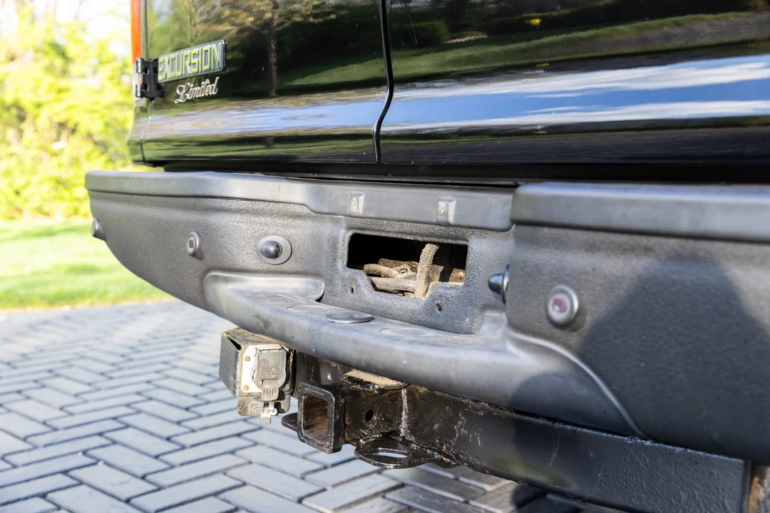 2005 Ford Excursion - Image 30 of 31