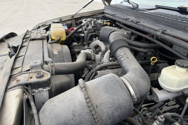 2005 Ford Excursion - Image 6 of 7