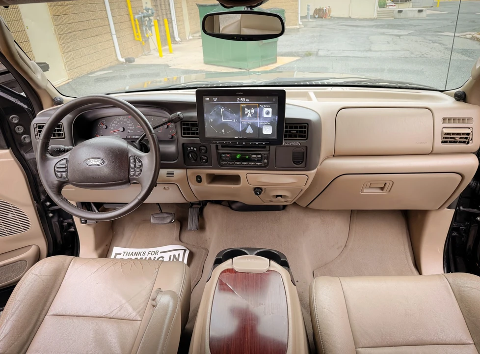 2005 Ford Excursion - Image 16 of 21