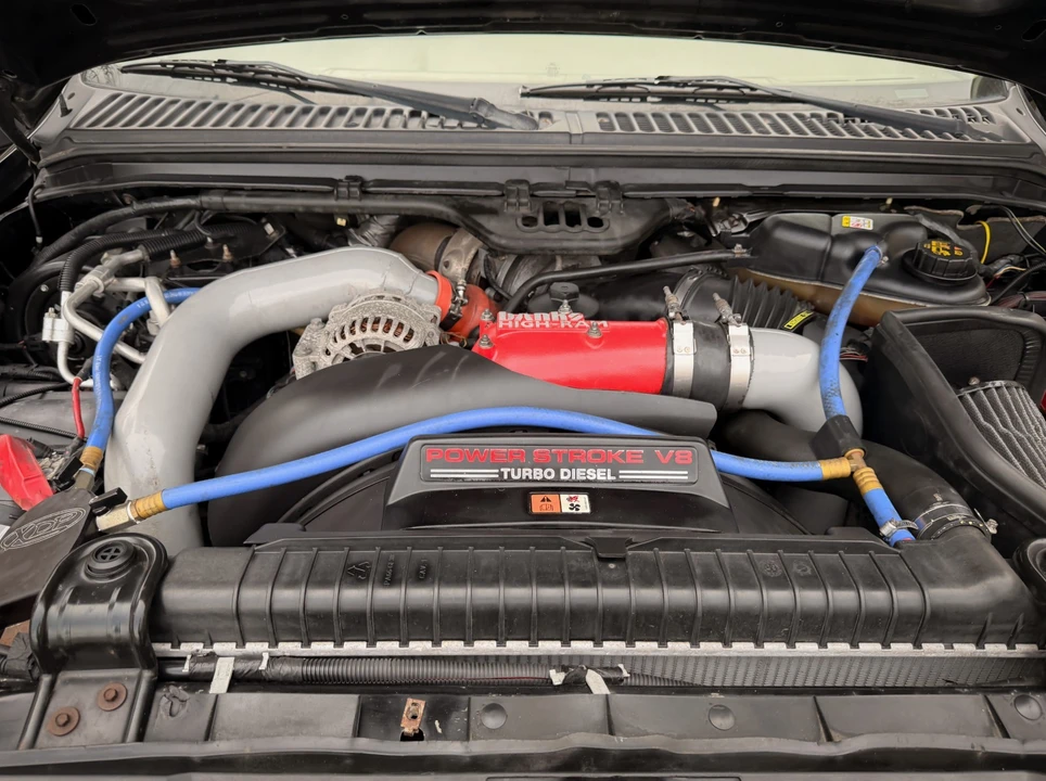 2005 Ford Excursion - Image 15 of 21