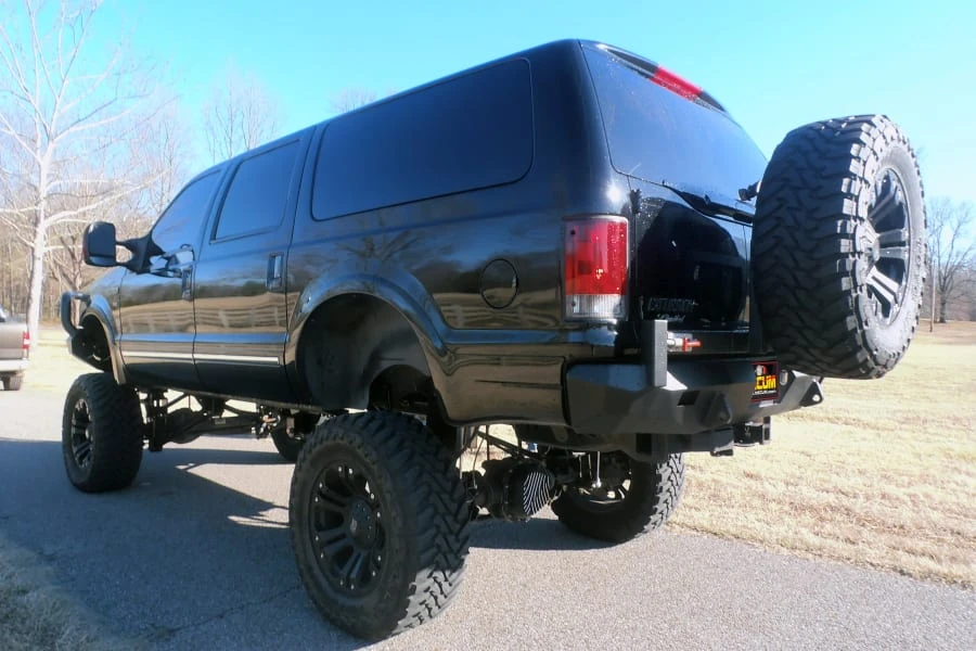 2005 Ford Excursion - Image 2 of 8