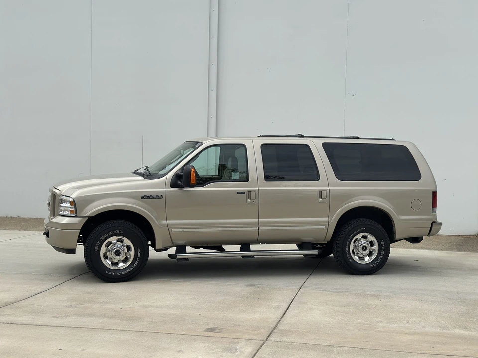 2005 Ford Excursion - Image 29 of 31