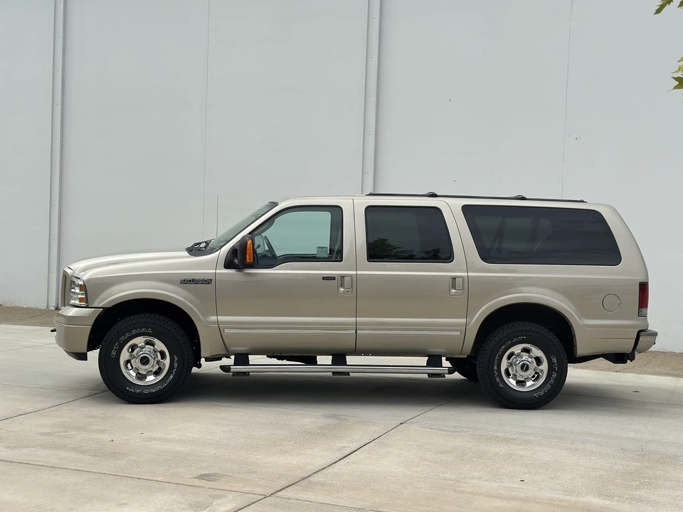 2005 Ford Excursion - Image 30 of 31