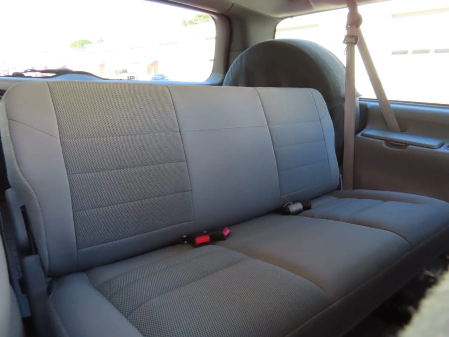 2005 Ford Excursion - Image 29 of 31