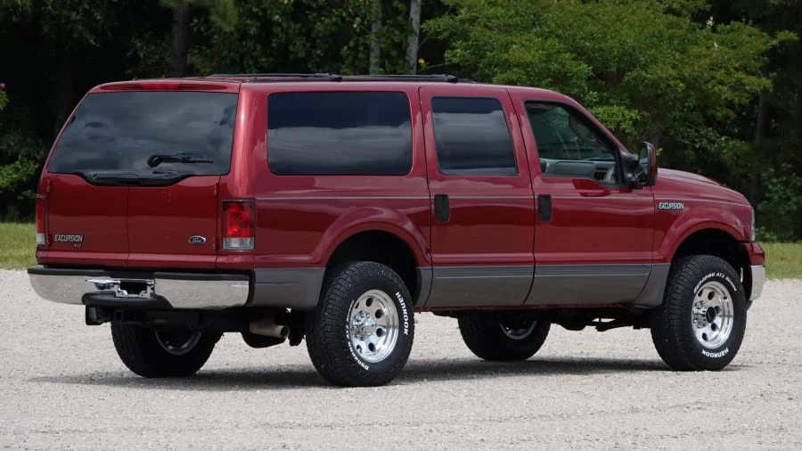 2005 Ford Excursion - Image 10 of 31