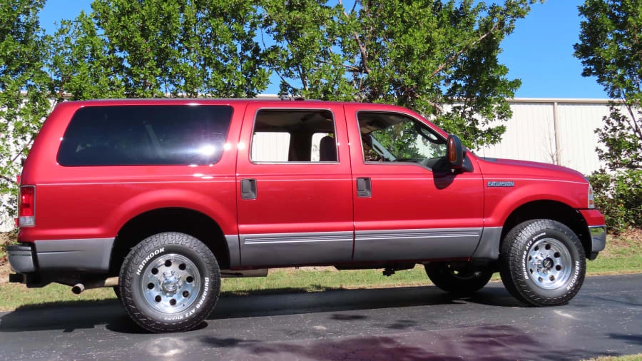 2005 Ford Excursion - Image 9 of 31