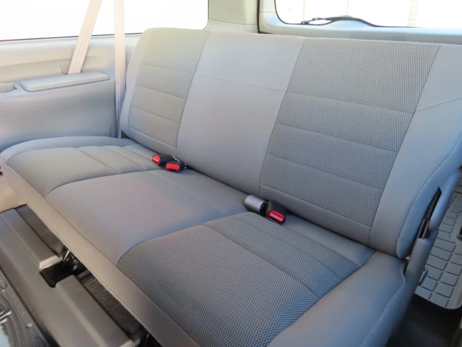 2005 Ford Excursion - Image 26 of 31