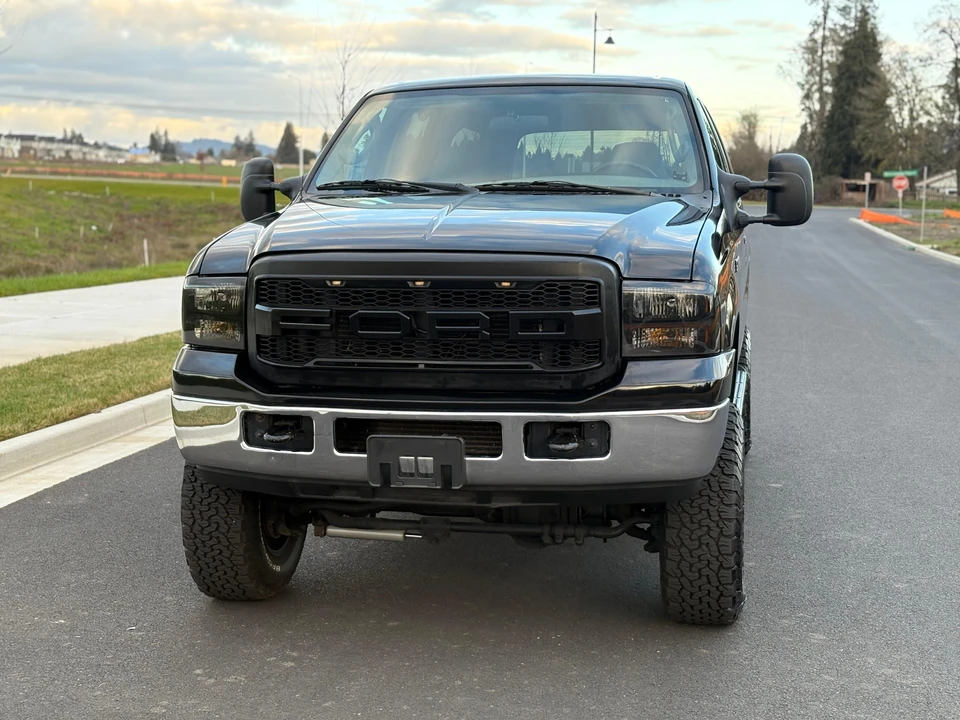 2005 Ford Excursion - Image 6 of 31