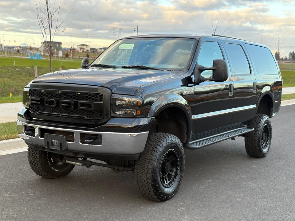 2005 Ford Excursion - Image 8 of 31