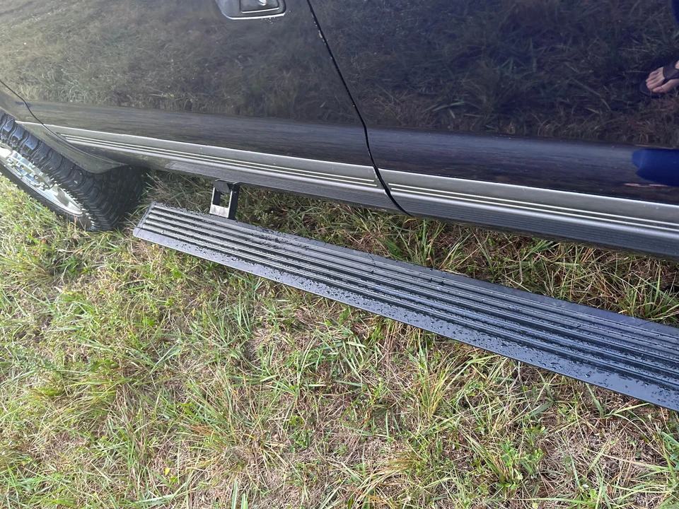 2005 Ford Excursion - Image 29 of 31