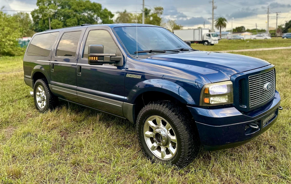 2005 Ford Excursion - Image 20 of 31