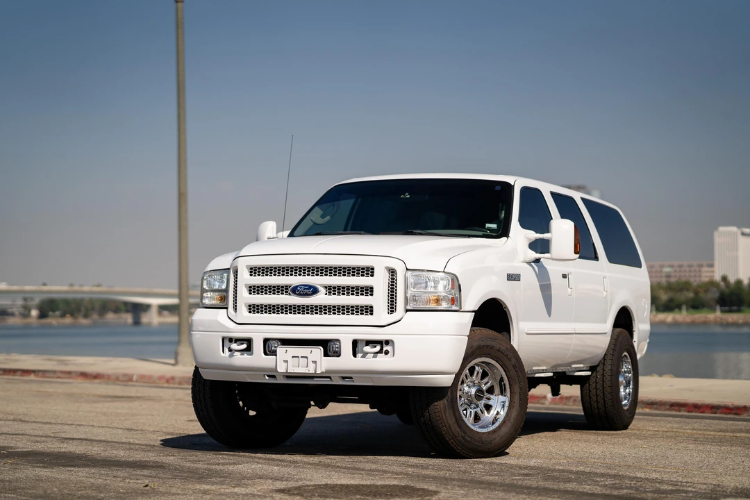 2005 Ford Excursion - Image 6 of 31