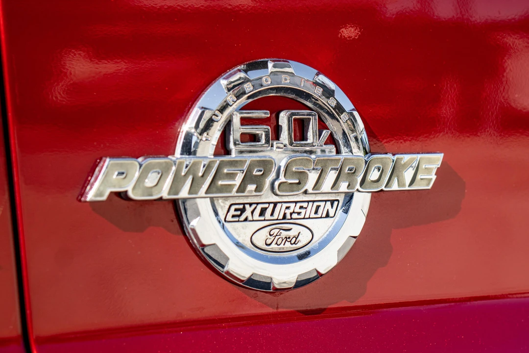 2005 Ford Excursion - Image 26 of 31
