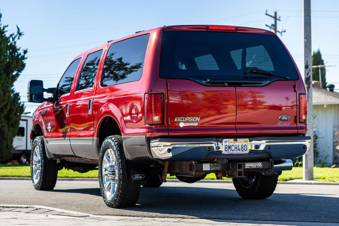 2005 Ford Excursion - Image 9 of 31