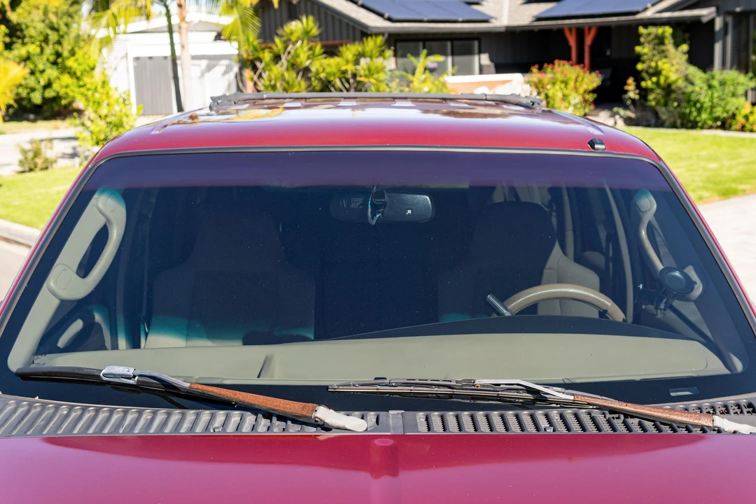 2005 Ford Excursion - Image 16 of 31