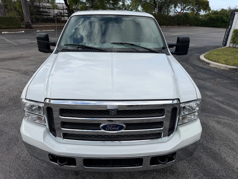 2005 Ford Excursion - Image 4 of 21