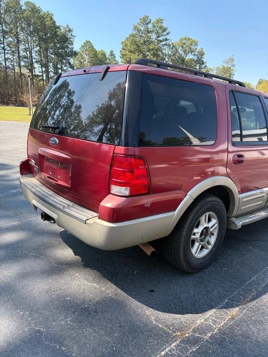2005 Ford Expedition 2nd Gen - Image 4 of 14