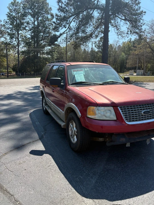 2005 Ford Expedition 2nd Gen - Image 2 of 14