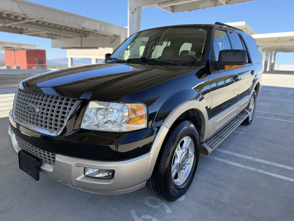2005 Ford Expedition 2nd Gen - Image 16 of 31