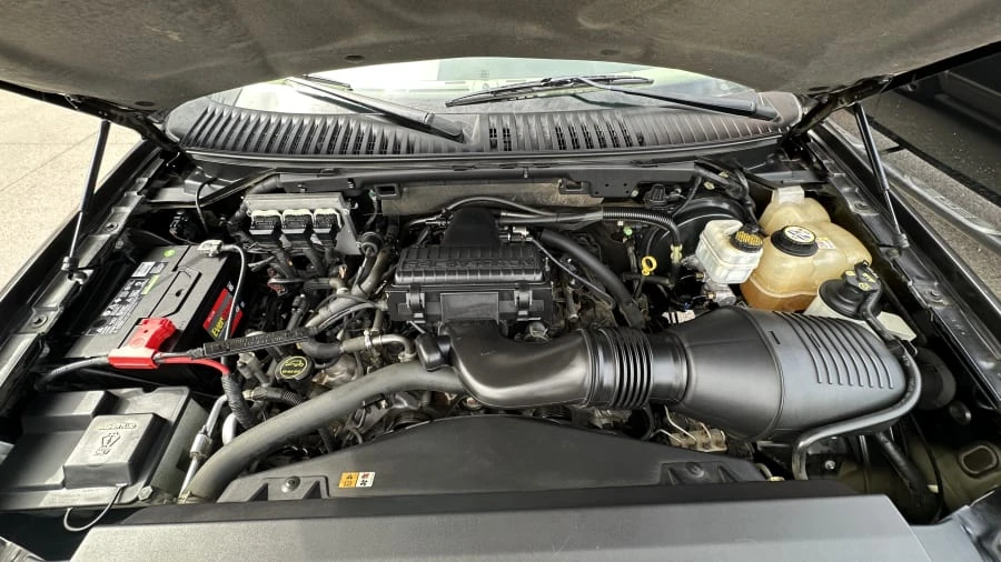 2005 Ford Expedition 2nd Gen - Image 11 of 13