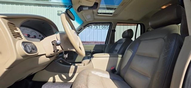 2005 Ford Explorer Sport Trac - Image 11 of 21