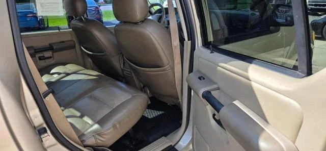 2005 Ford Explorer Sport Trac - Image 17 of 21