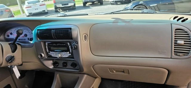 2005 Ford Explorer Sport Trac - Image 14 of 21