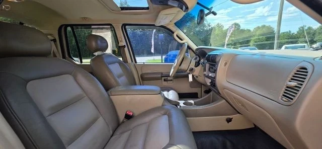2005 Ford Explorer Sport Trac - Image 15 of 21