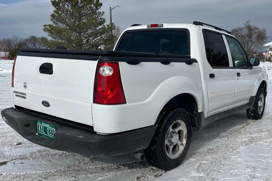 2005 Ford Explorer Sport Trac - Image 10 of 31