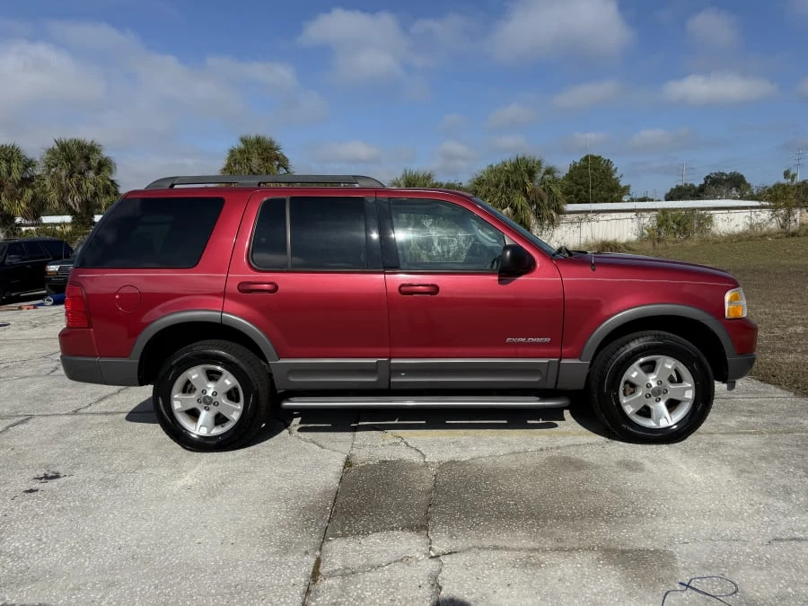 2005 Ford Explorer 3rd Gen - Image 2 of 13