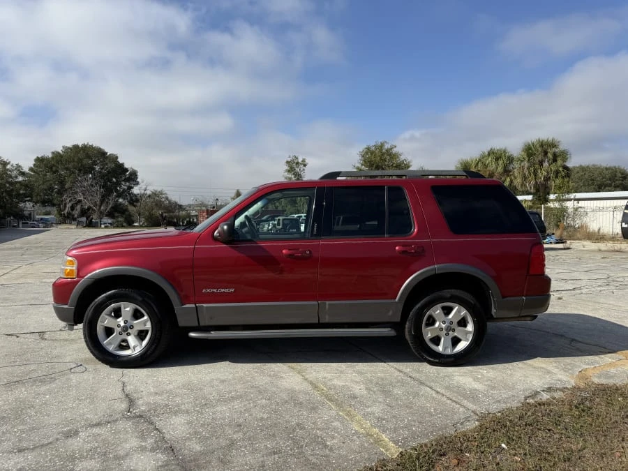 2005 Ford Explorer 3rd Gen - Image 5 of 13