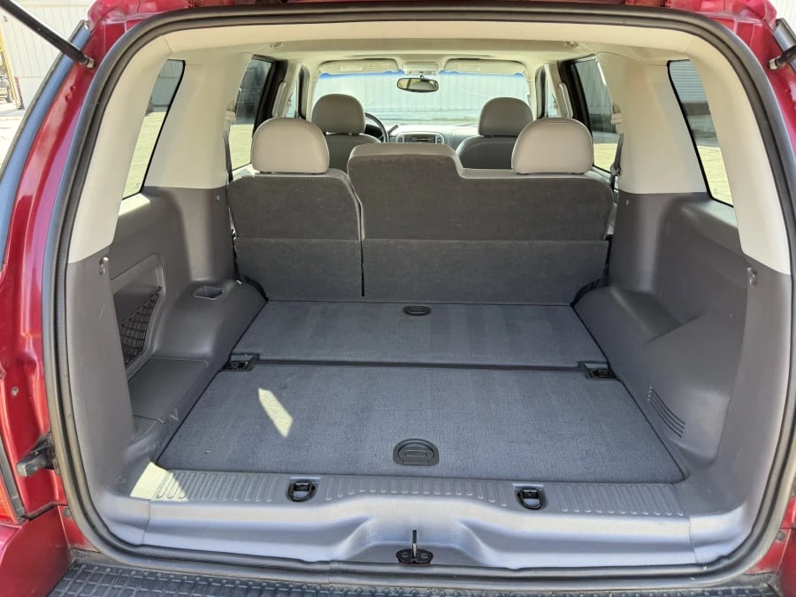 2005 Ford Explorer 3rd Gen - Image 12 of 13