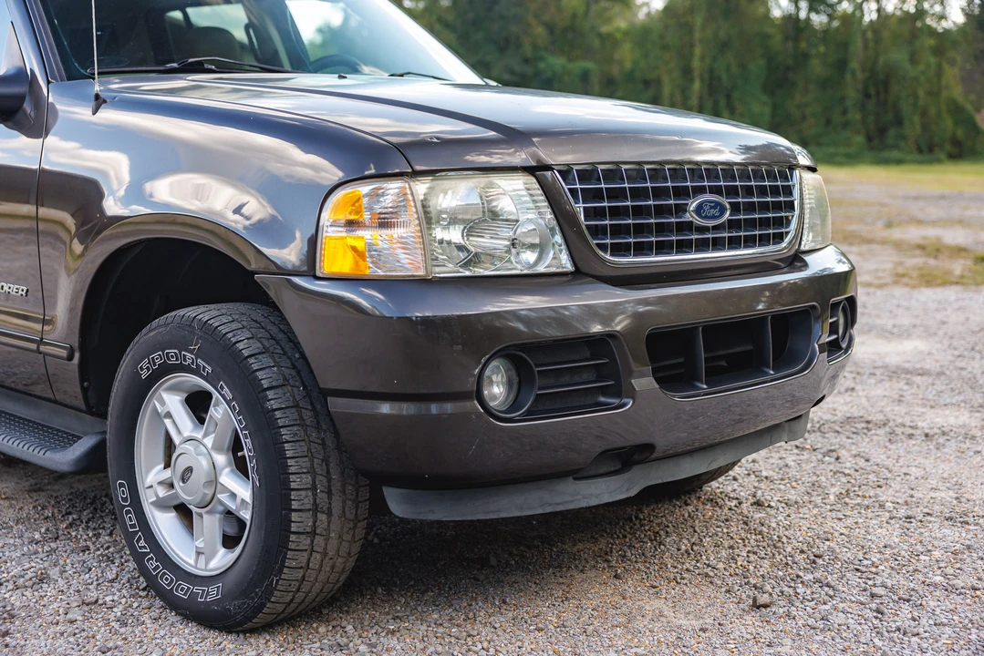 2005 Ford Explorer 3rd Gen - Image 13 of 31