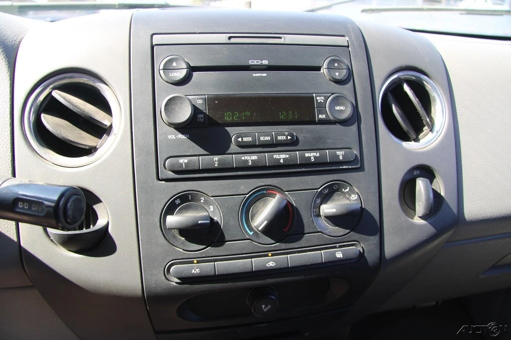 2005 Ford F-150 11th Gen - Image 16 of 21