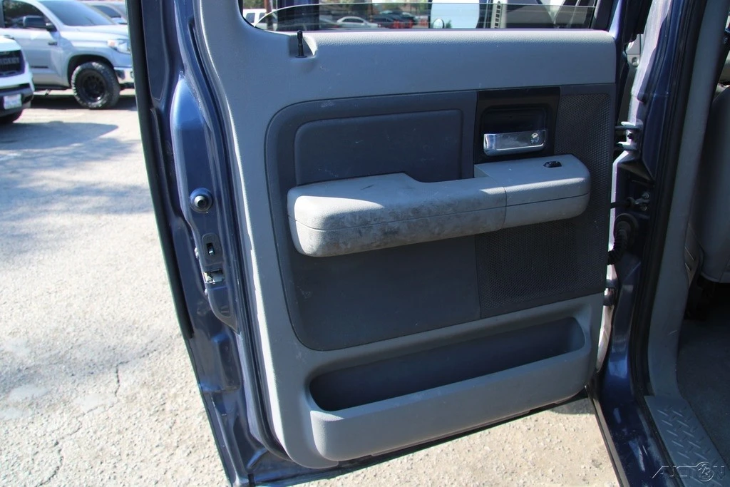 2005 Ford F-150 11th Gen - Image 17 of 21