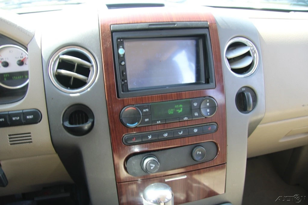 2005 Ford F-150 11th Gen - Image 19 of 21