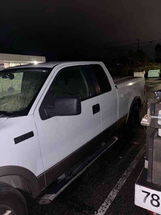 2005 Ford F-150 11th Gen - Image 2 of 12