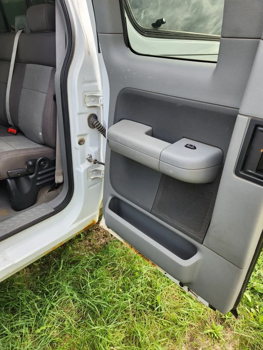 2005 Ford F-150 11th Gen - Image 12 of 14