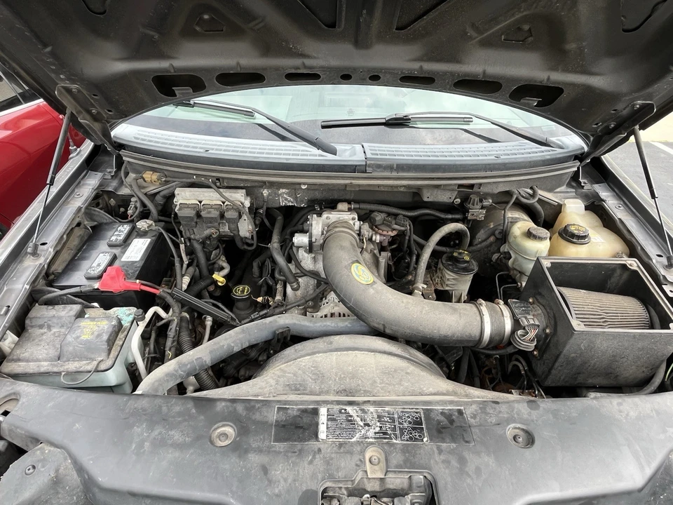 2005 Ford F-150 11th Gen - Image 9 of 9