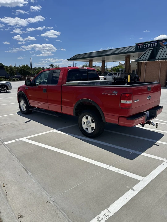 2005 Ford F-150 11th Gen - Image 5 of 31