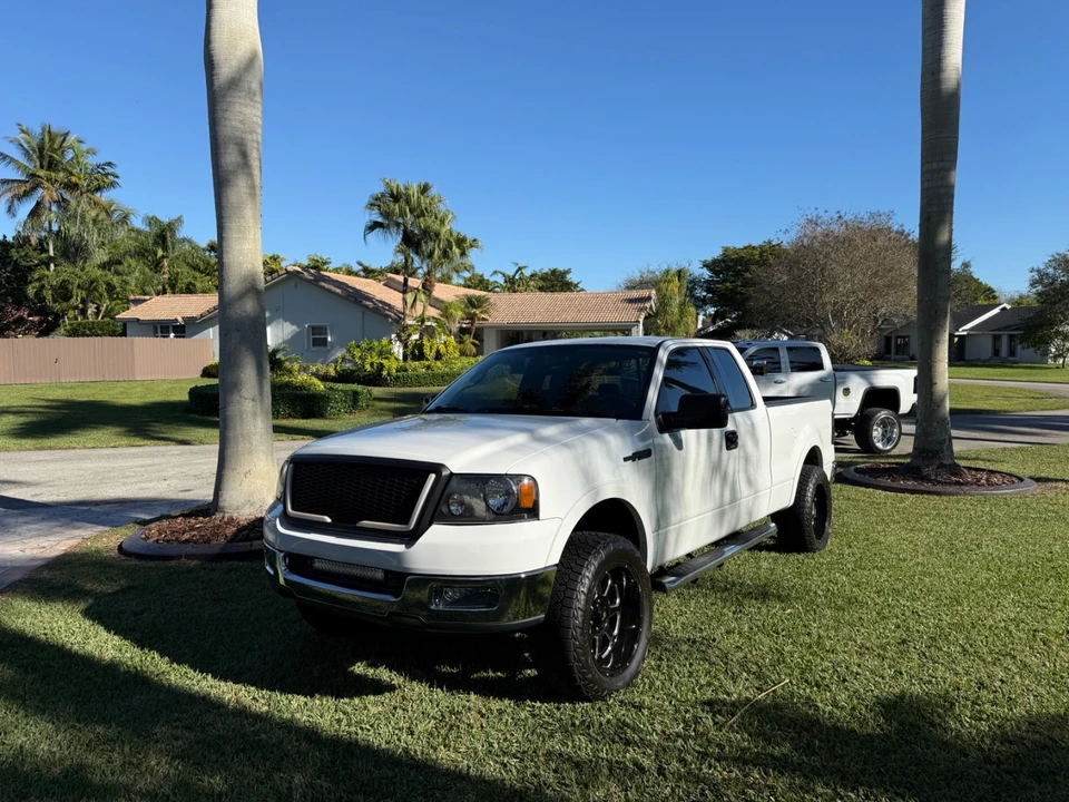 2005 Ford F-150 11th Gen - Image 2 of 21