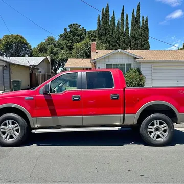 2005 Ford F-150 Lariat
