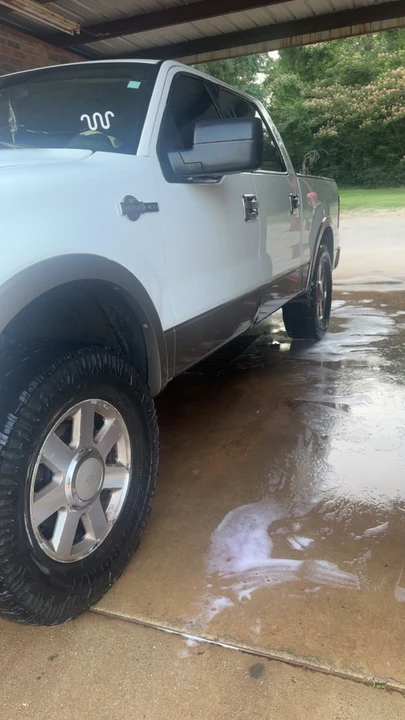 2005 Ford F-150 11th Gen - Image 2 of 4