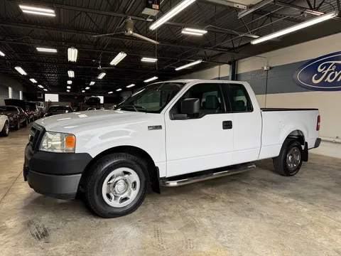 2005 Ford F-150 XL SuperCab