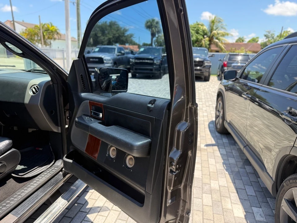 2005 Ford F-150 11th Gen - Image 21 of 30